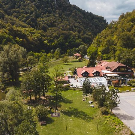 Guesthouse Villa Zelenjak Ventek Kumrovec Dış mekan fotoğraf