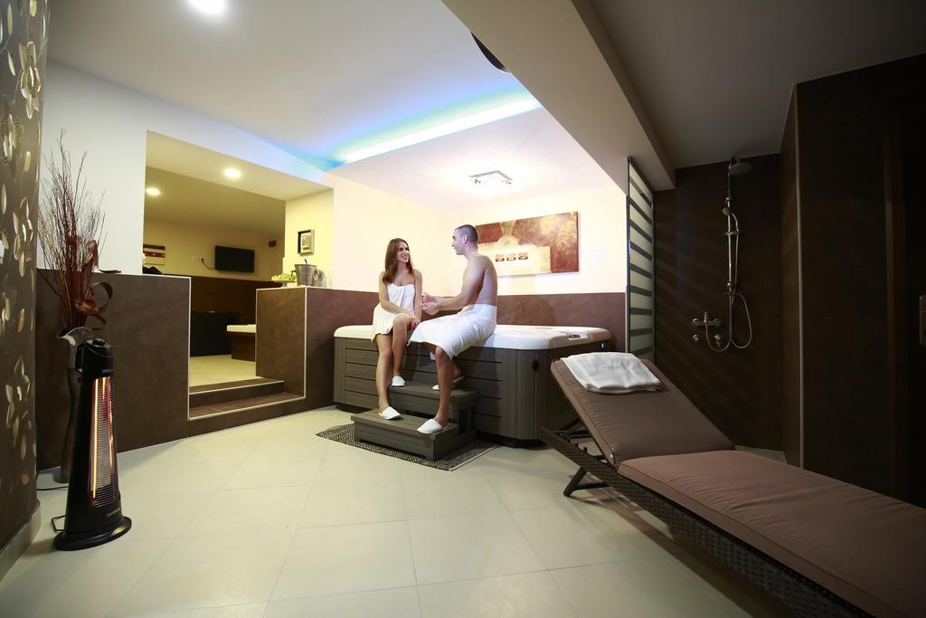 Guesthouse Villa Zelenjak Ventek Kumrovec Dış mekan fotoğraf